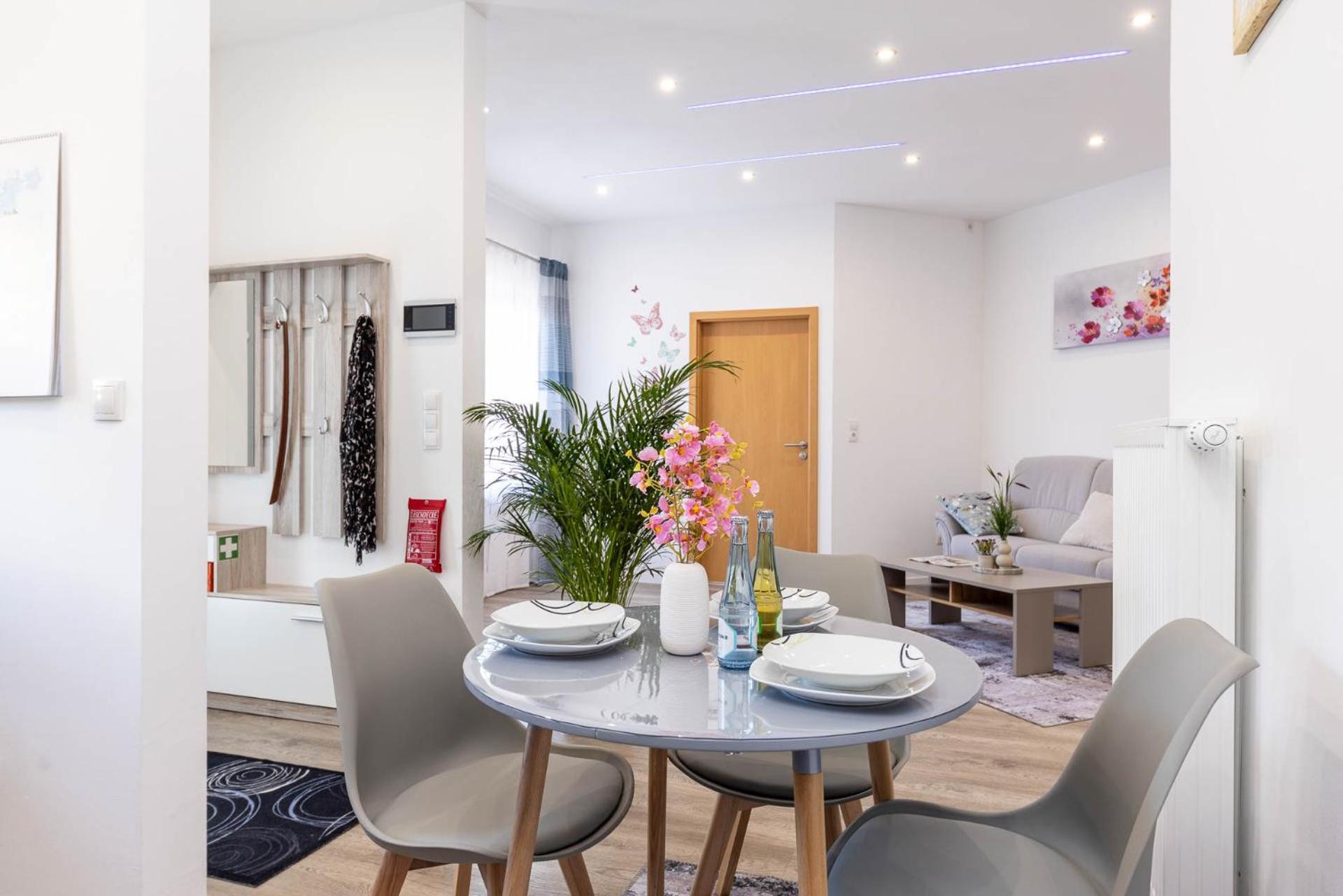 Neu I Ferienwohnung Jasmin Andernach Exterior foto